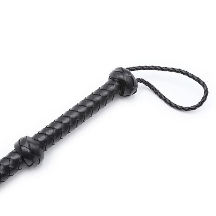 Bic Tassel flogger 3