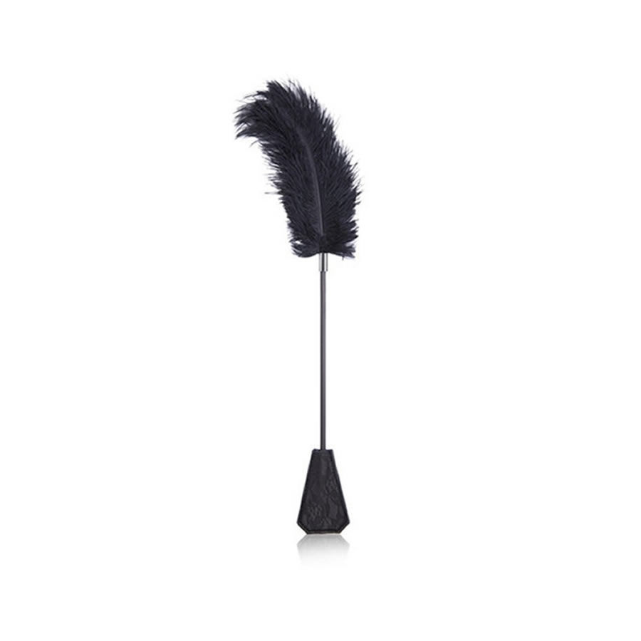 Bic s scegetalcem iz perja Feather tickler with lace paddle_1 Perje & bič s čipko