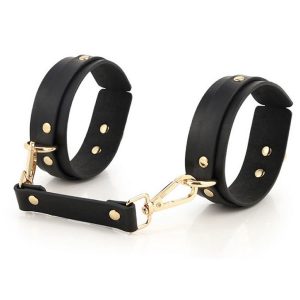 Komplet usnjenih BDSM izdelkov s torbico