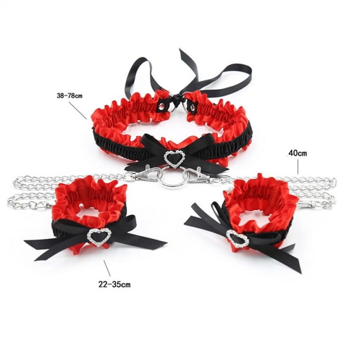 Ovratnica z lisicami Bow Heart