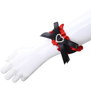 Ovratnica z lisicami Bow Heart