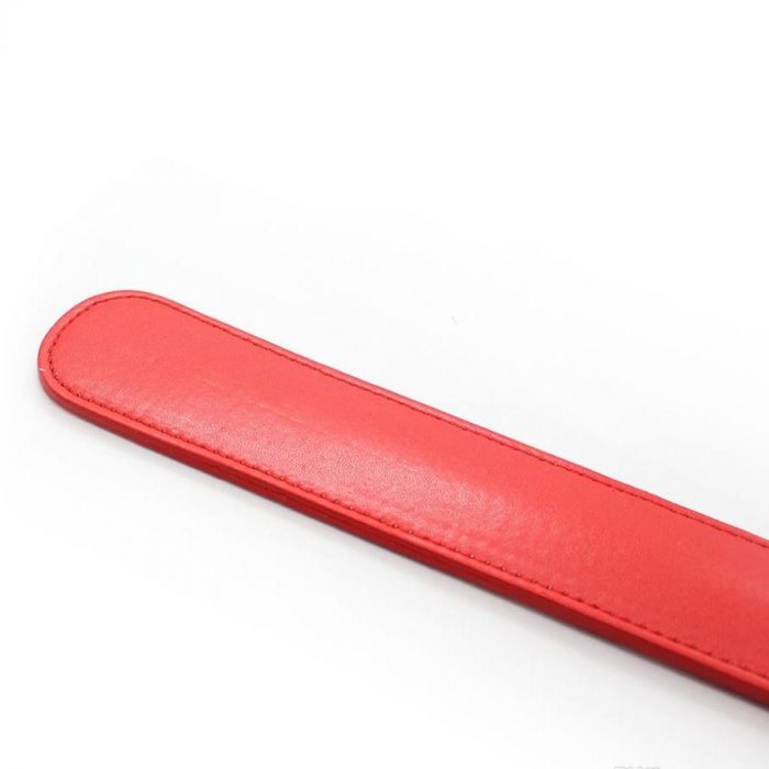 Ploscat bic za seskanje Long fetish paddle rdec 2 Bič za šeškanje Long Fetish paddle rdeč