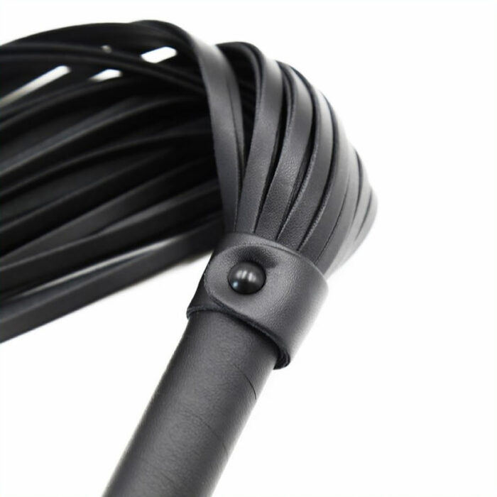 Bic z mehkimi resicami Riding whip 4 Bič z mehkimi resicami Riding whip