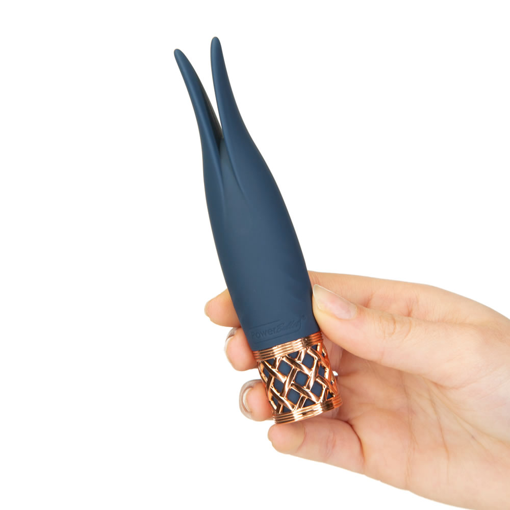 Pillow talk Secrets Playful clitoral vibrator blue 2 Pillow talk Secrets Playful clitoral vibrator