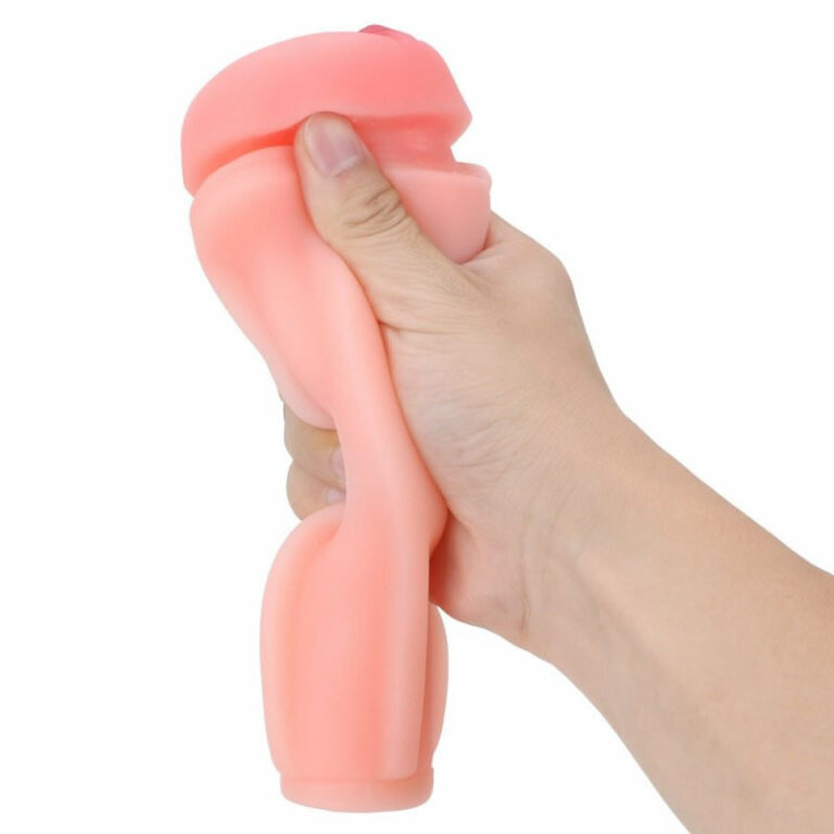 Masturbator v valju Vagina stroker