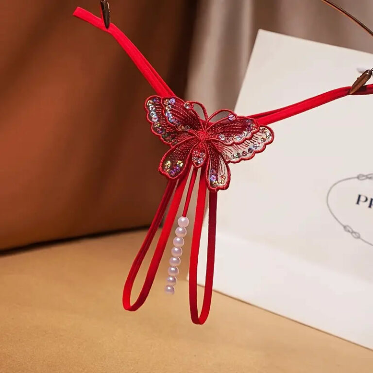 Butterfly-string-chrotcless-with-pearls_red Hlačke z razporkom & perlami in metuljem