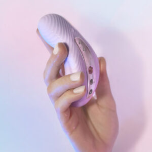 Fun-Factory-Lay-on-vibrator-Laya_III_10 Fun Factory Laya III mood