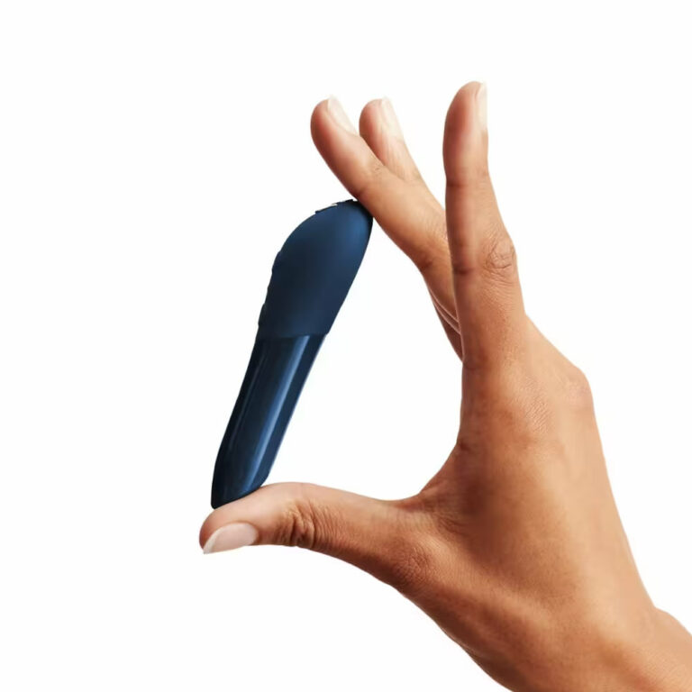 We-Vibe-Tango-X-minivibe-blue_5 Tango x blue