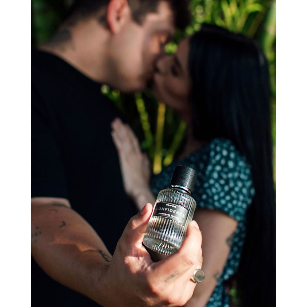 Lolita-erotic-shop-Eye-of-love-Pheromone-Attract-her-confidence_3 Eye of love Attract her Confidence