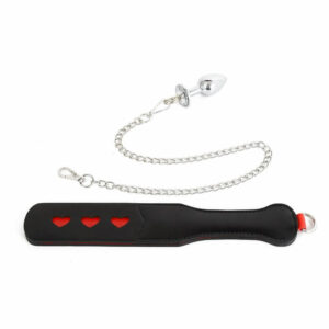 Ploščat bič s kovinskim analnim čepom