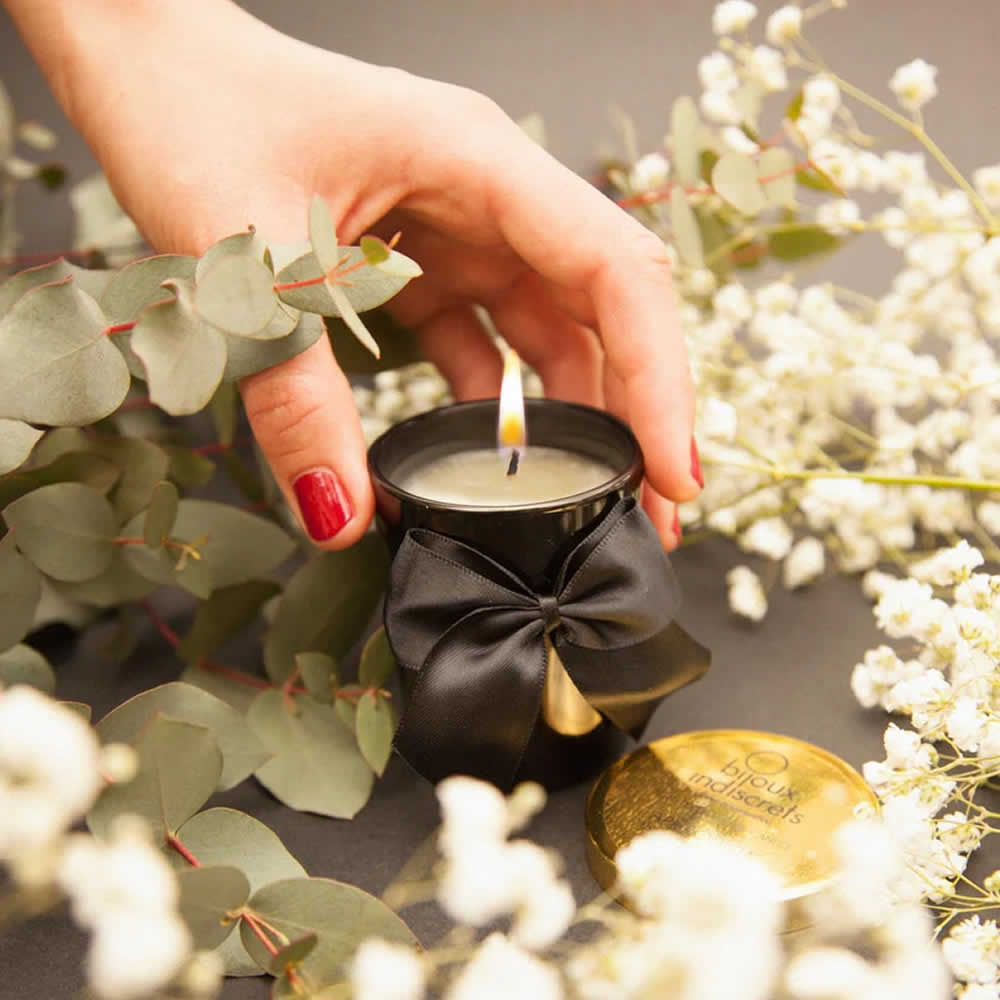 Lolita-lifestyle-Bijoux-Cosmetiques-Melt-my-heart-Aphrodisia-Scented-massage-candle-4 Masažna sveča Melt my Heart Aphrodisia