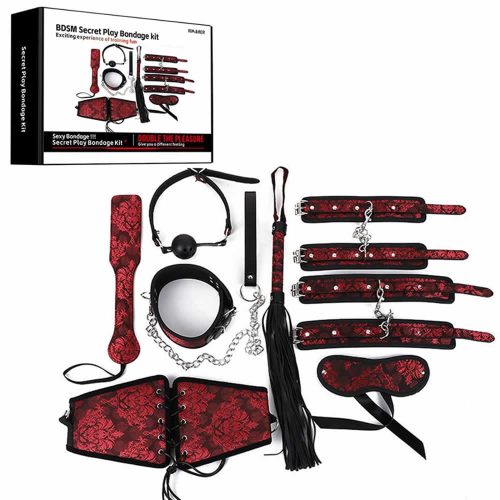 BDSM set Secret Play Scandal